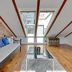 Cosy Attic - Klimatyczny Na Poddaszu Z Parkingiem By Lion