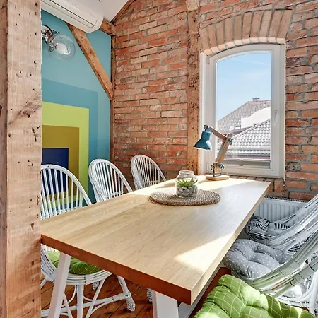 Cosy Attic - Klimatyczny Na Poddaszu Z Parkingiem By Lion