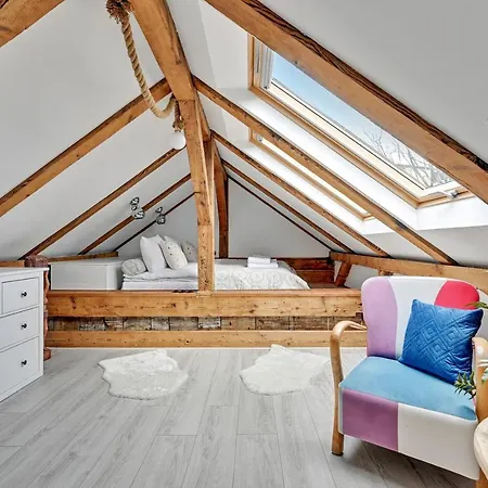 Cosy Attic - Klimatyczny Na Poddaszu Z Parkingiem By Lion アパート ソポト