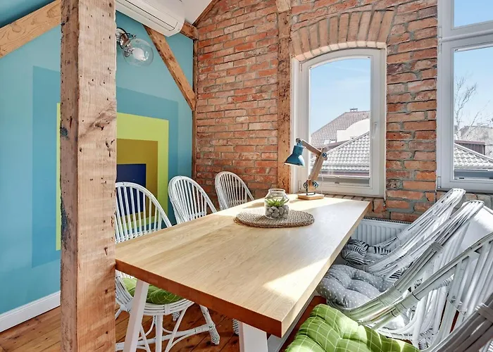 Cosy Attic - Klimatyczny Na Poddaszu Z Parkingiem By Lion